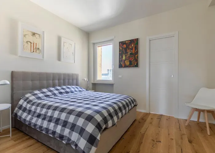 La Dolce - Sunny Penthouse Trastevere Station 100sqm
